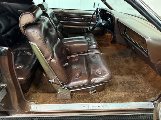 Ford usa - thunderbird - v8 hardtop - lpg - oldtimer - 1972 - afbeelding 7 van  30