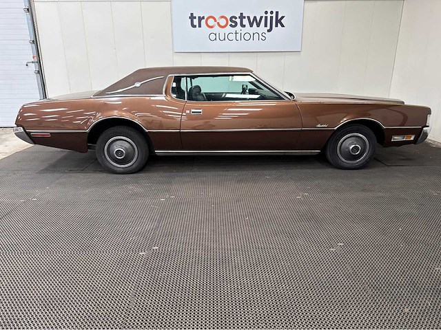 Ford usa - thunderbird - v8 hardtop - lpg - oldtimer - 1972 - afbeelding 24 van  30