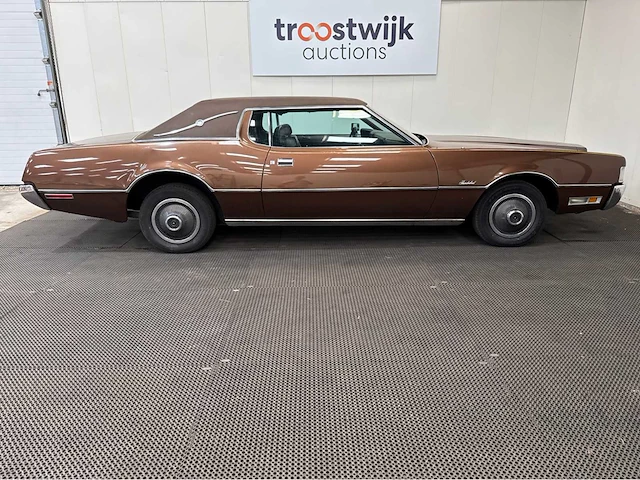 Ford usa - thunderbird - v8 hardtop - lpg - oldtimer - 1972 - afbeelding 34 van  40