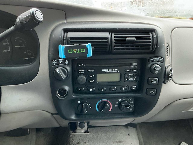 Ford usa explorer 4.0 v6 xlt 4x4 - afbeelding 4 van  17