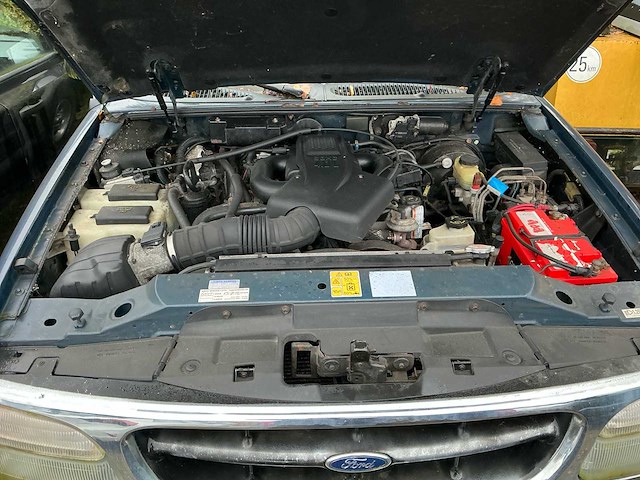 Ford usa explorer 4.0 v6 xlt 4x4 - afbeelding 8 van  17