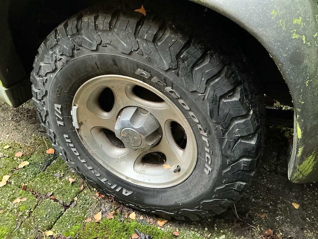 Ford usa explorer 4.0 v6 xlt 4x4 - afbeelding 13 van  17