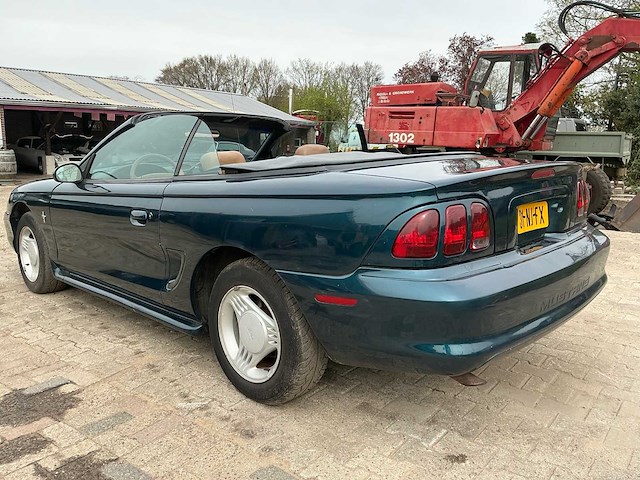 Ford usa mustang 3.8 v6 convertible oldtimer - afbeelding 33 van  36