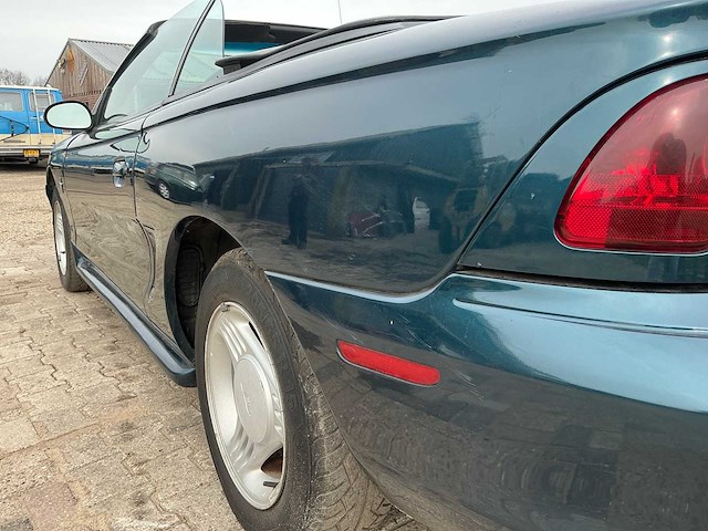Ford usa mustang 3.8 v6 convertible oldtimer - afbeelding 14 van  34