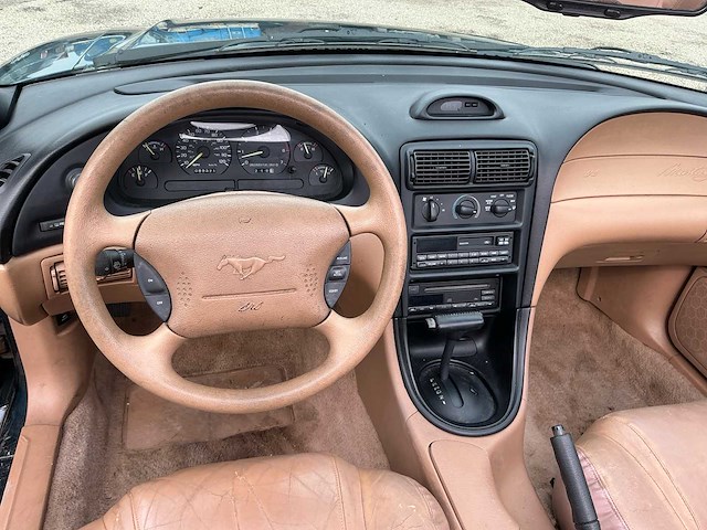 Ford usa mustang 3.8 v6 convertible oldtimer - afbeelding 20 van  34
