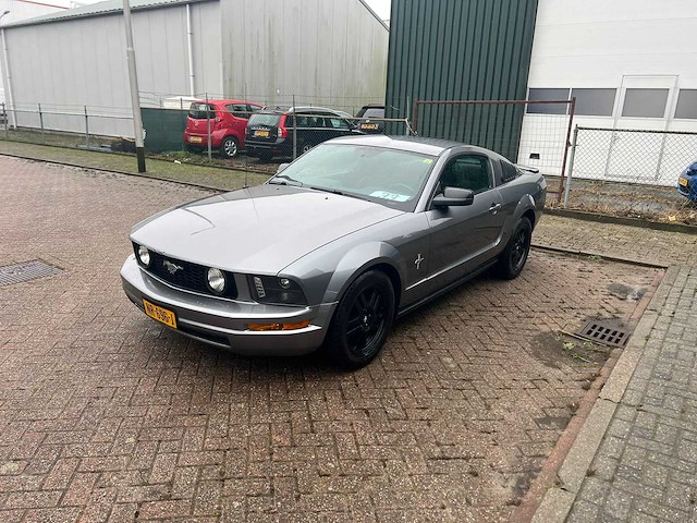 Ford usa mustang 4.0 v6 automaat ,nr-696-j - afbeelding 1 van  22