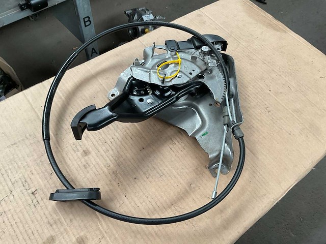 Ford vehicle brake - afbeelding 1 van  2