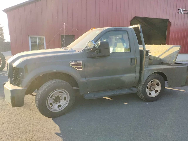 Ford vliegtuigsleper f-350 bedrijfswagen - afbeelding 5 van  8