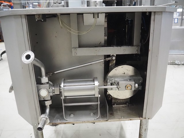 Fords duckworth - afbeelding 8 van  17