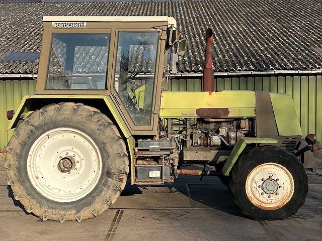Fortschritt zt 323-a vierwielaangedreven landbouwtractor - afbeelding 16 van  20