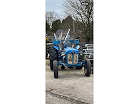 Fordson - dexta - tweewielaangedreven landbouwtractor - afbeelding 11 van  14