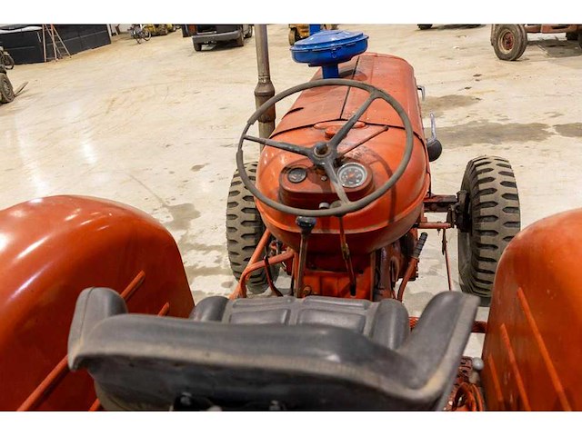 Fordson - major diesel - 2-wheel drive tractor - afbeelding 4 van  13
