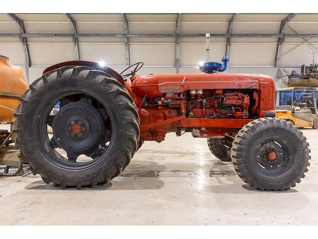 Fordson - major diesel - 2-wheel drive tractor - afbeelding 6 van  13