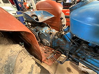 Fordson dexta oldtimer tractor - afbeelding 16 van  17