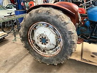 Fordson dexta oldtimer tractor - afbeelding 10 van  17