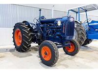 Fordson major oldtimer tractor - afbeelding 11 van  18