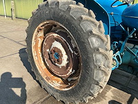 Fordson major oldtimer tractor - afbeelding 1 van  12