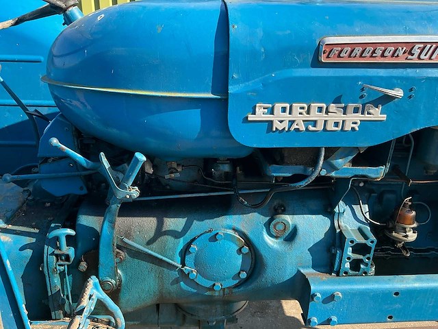 Fordson major oldtimer tractor - afbeelding 4 van  12