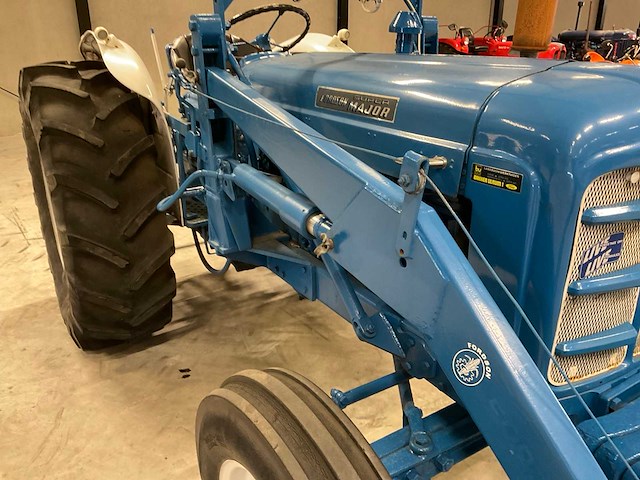 Fordson major super oldtimer tractor - afbeelding 5 van  18