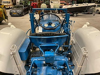 Fordson major super oldtimer tractor - afbeelding 9 van  18