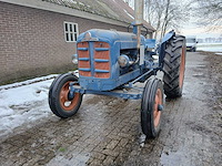 Fordson super major oldtimer tractor - afbeelding 1 van  12