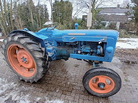 Fordson super major oldtimer tractor - afbeelding 8 van  12