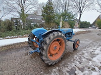Fordson super major oldtimer tractor - afbeelding 10 van  12