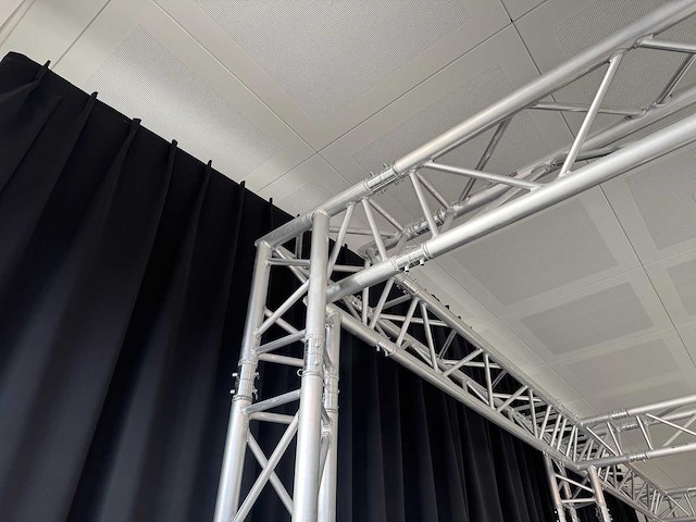 Forftex - aluminium trus - ruim 205 meter aan trusdelen - afbeelding 3 van  16