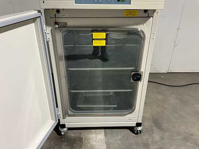 Forma wetenschappelijke co2 watermantelde incubator ii co2-incubator - afbeelding 3 van  4