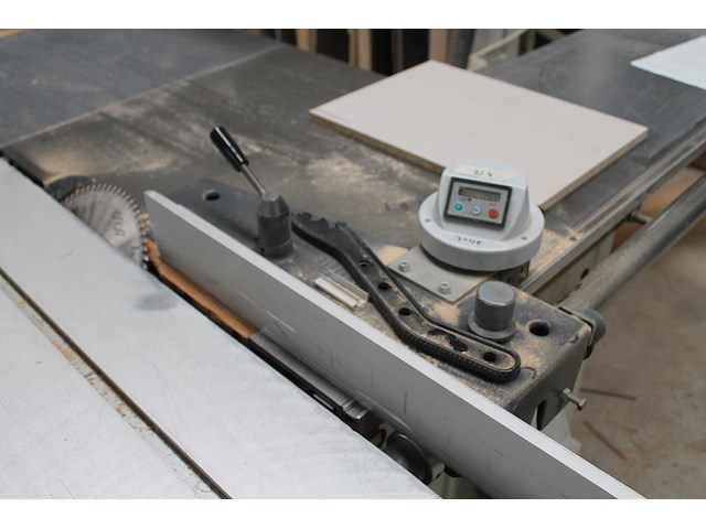 Formaatzaag robland z320 met dubbele afzuiger, digitale aflezing voor langsgeleider. bouwjaar 2002. let op!... - afbeelding 5 van  10