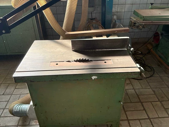 Formaatzaagmachine - afbeelding 3 van  5