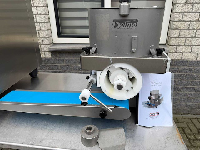 Formatic - 2024 - r 2200 - hamburgermachine - afbeelding 2 van  8