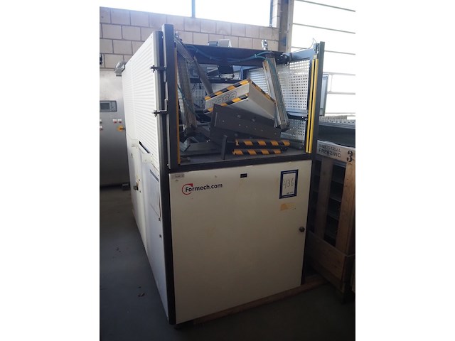 Formech - afbeelding 1 van  9