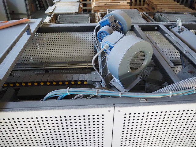 Formech - afbeelding 5 van  9