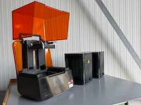 Formlabs form 3 - form wash en formcure - 3d printing machine - afbeelding 1 van  7