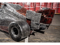 Formule 1-auto van gerecycled metaal - afbeelding 12 van  12