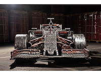 Formule 1-auto van gerecycled metaal - afbeelding 4 van  12