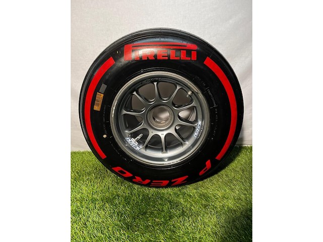 Formule 1 williams f1 team, pirelli - afbeelding 1 van  5