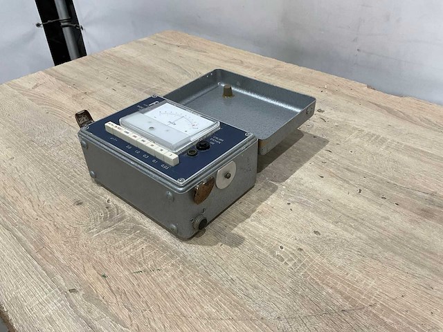 Forster - 1.063 - magnétoscope meter - afbeelding 1 van  2