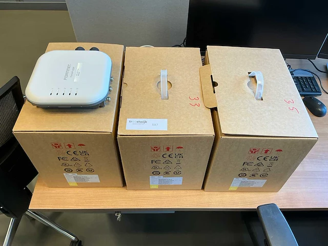 Fortinet - fortiap 432f - accesspoint (3x) - afbeelding 1 van  5