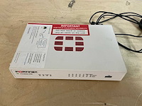 Fortinet fg-50e firewall - afbeelding 2 van  4