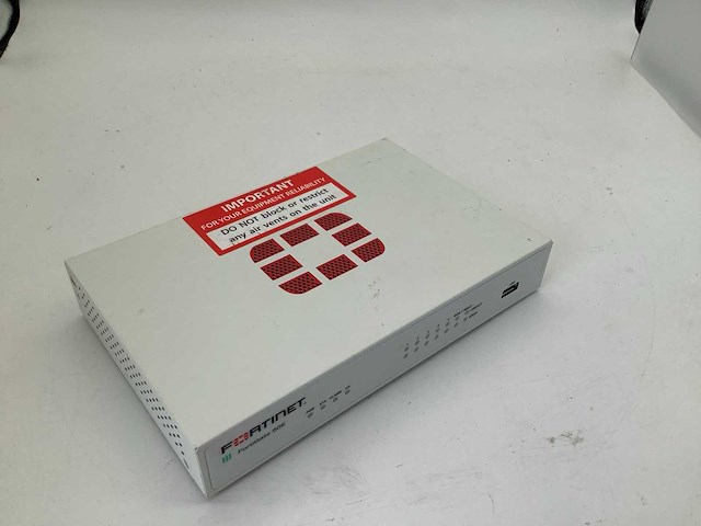 Fortinet fortigate 50e firewall - afbeelding 3 van  5