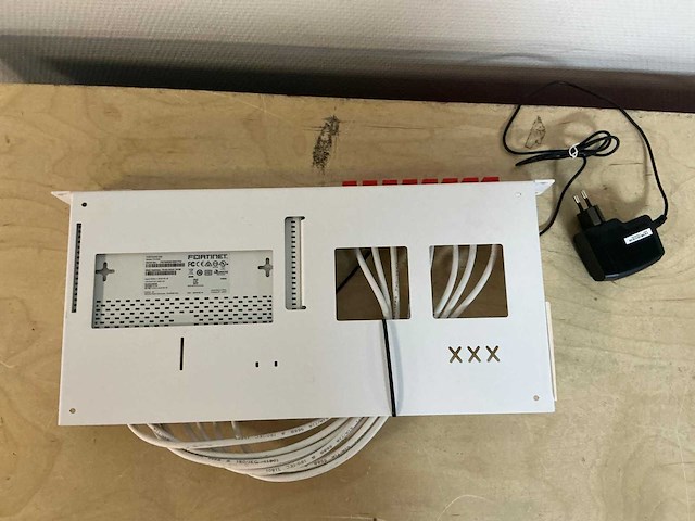Fortinet fortigate fg-50e firewall (4x) - afbeelding 5 van  5