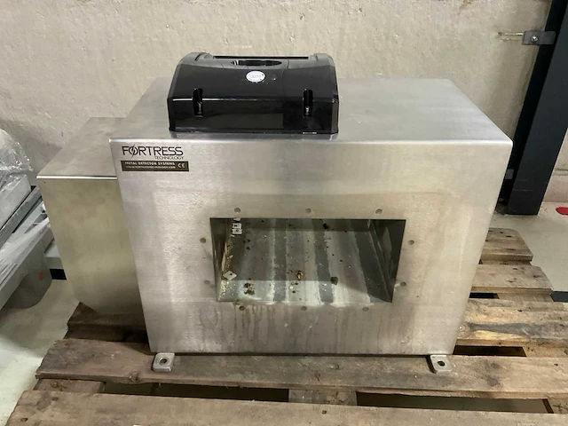 Fortress phantom type 4 metaaldetector - afbeelding 2 van  7