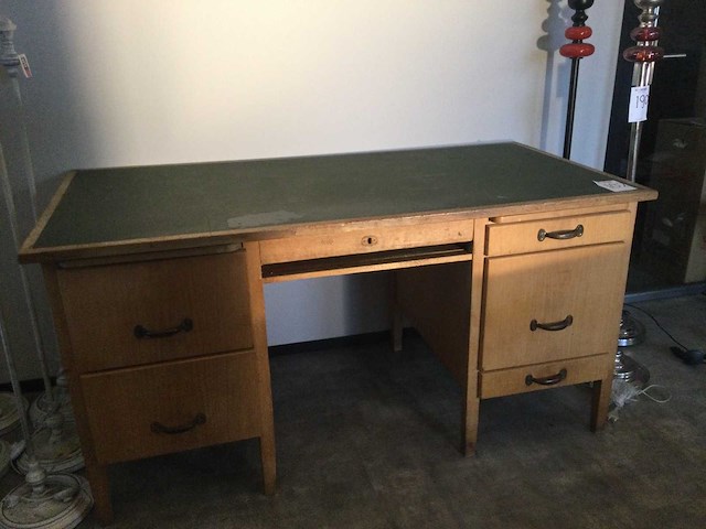 Fortschritt antiek duits bureau - afbeelding 1 van  7