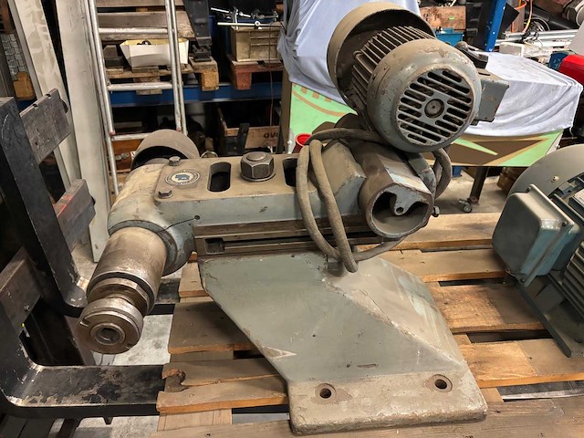 Fortuna - draaibank slijpunit - draaibank slijpunit - afbeelding 1 van  5