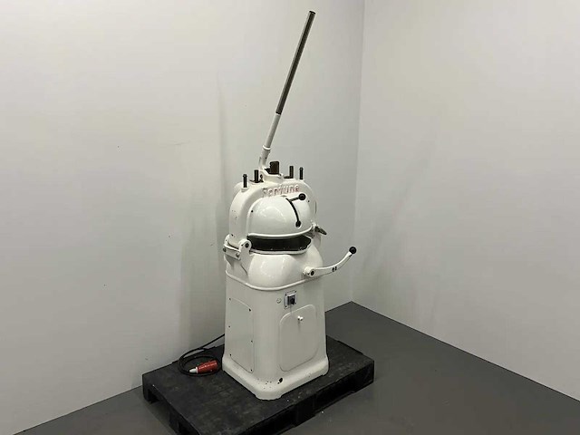 Fortuna - halfautomatische verdeel- en opbolmachine - afbeelding 3 van  7