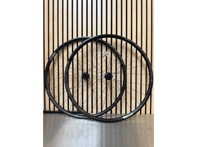 Forza - norte db - wielset - afbeelding 1 van  6