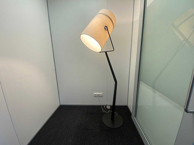 Foscarini fork terra - design vloerlamp - ivoor - dimbaar - afbeelding 1 van  11