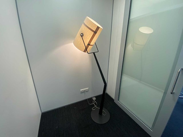 Foscarini fork terra - design vloerlamp - ivoor - dimbaar - afbeelding 11 van  11